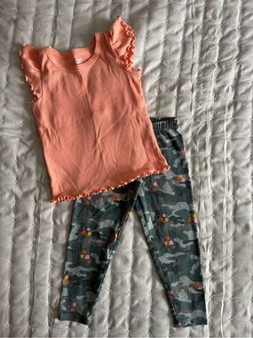 Jumping Beans & Root & Threads 5T/ 4-5 Outfit Set